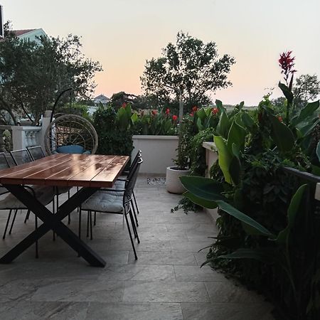 Seaview Holiday Apartments, Ventura Nin Extérieur photo