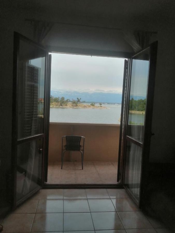 Seaview Holiday Apartments, Ventura Nin Extérieur photo